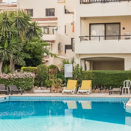 One Bedroom In In Good Location Apartment *