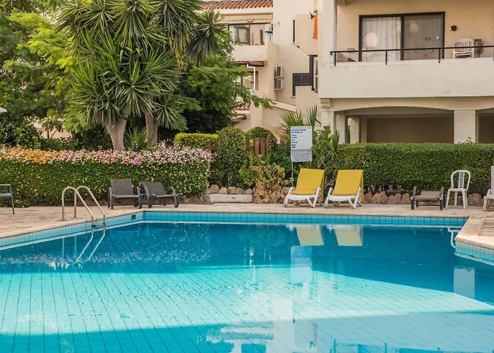 One Bedroom In In Good Location Paphos